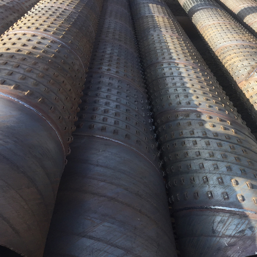 大理孔式滤水管的材质选择